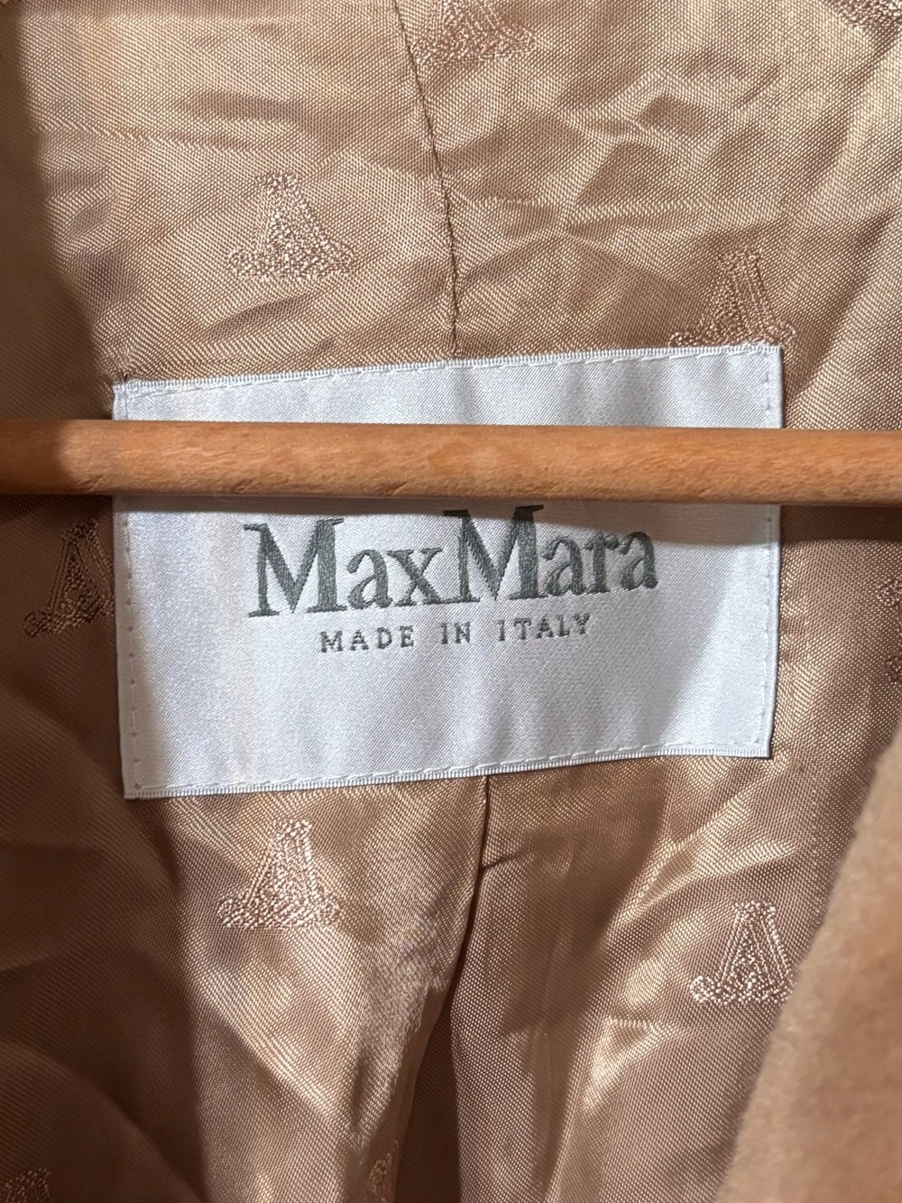 Vintage MaxMara Double Breasted Camel Belted Coat Size 2 - Picture 2 of 6